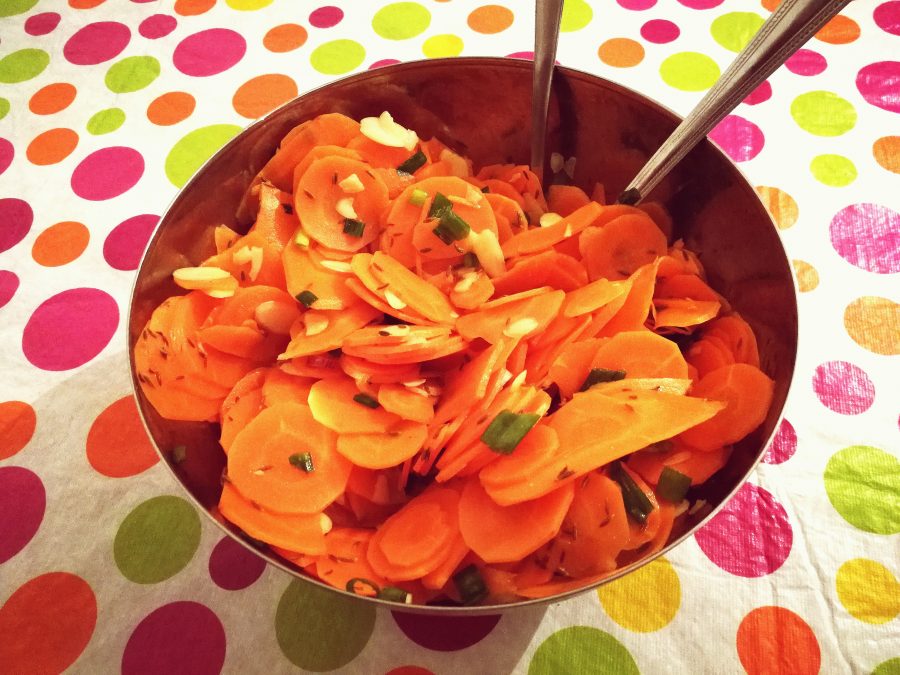Salade de carottes aux amandes