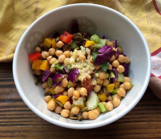 Salade de pois chiches à l’ail